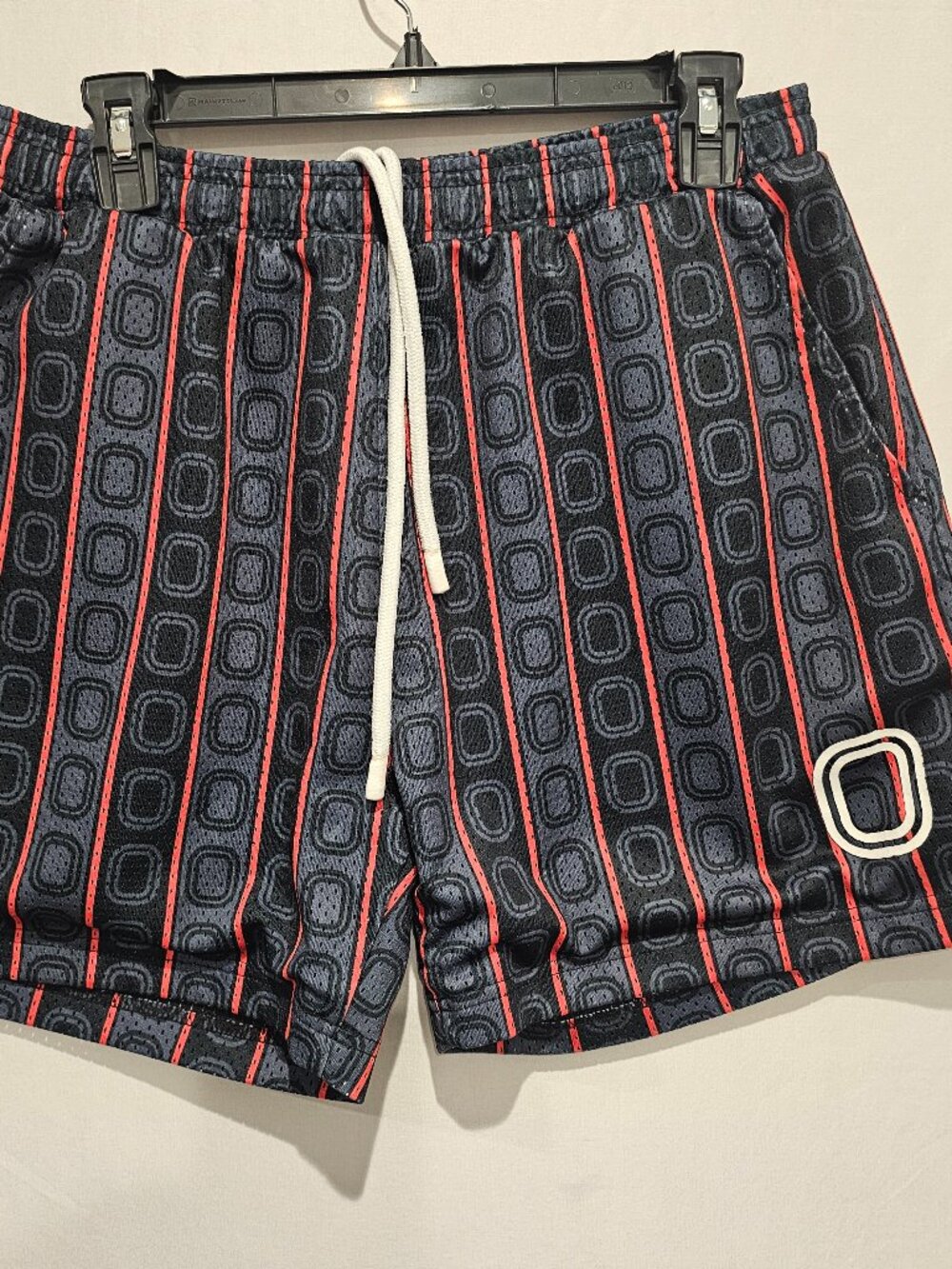 Overtime Liverpool 23 Pinstripe Mesh Basketball Shorts Men's M Black Red